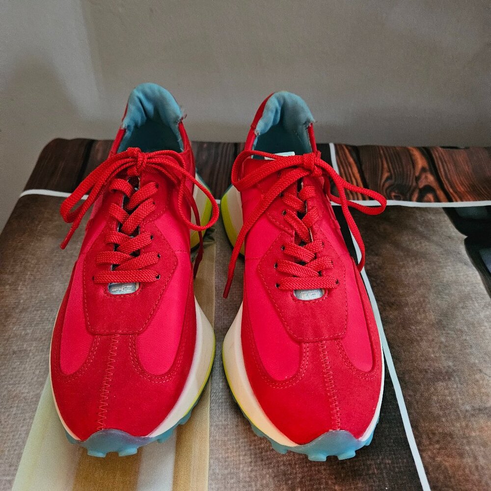 Steve Madden Women's Chasen Sneaker, Red Sz 6.5 M